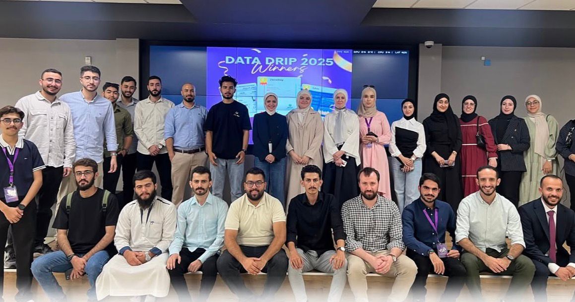 مجموعة من المشاركين في فعالية Data Drip 2025